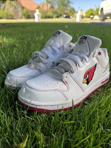 Reebok Arizona cardinals Boys White/Red Team Logo 8.5 NFL Shoes Cover