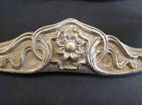 Floral Art Nouveau Original ca1900  Antique Bronze 2 Door pull handle + knocker Cover