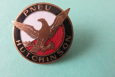 Alte  Reifen Pneu Hutchinson  Vorkriegs   Abzeichen  Brosche  28 mm - Bild 1 von 4