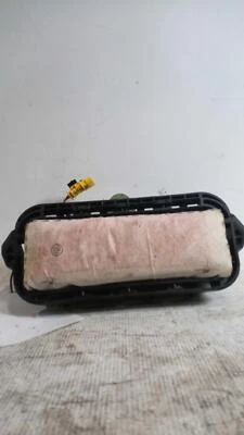 Used Right Upper Instrument Panel Air Bag fits: 2017 Chevrolet Malibu VIN Z 4th - Image 1 of 4