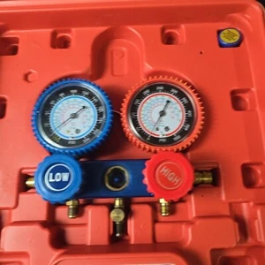3 Way AC Diagnostic Manifold Gauge Set with 5FT Hose Quick Couplers Adapter - Picture 1 of 7