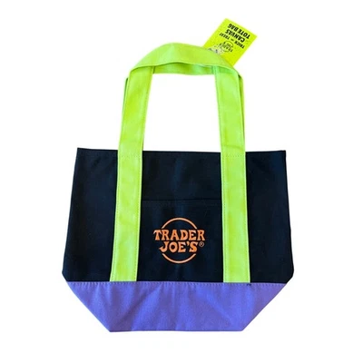 Bolso de Mano TRADER JOE'S Halloween Limitado Púrpura Verde Naranja Negro NUEVO Foto 1 de 2