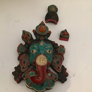 Ganesha Mask with Gemstone Broken hanging Art Sculpture wall Decor Religious - Picture 1 of 6