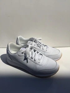 Champion Women's Jogger Sneakers - Style Retta - White / Beige Gum Bottom 8.5 - Picture 1 of 10