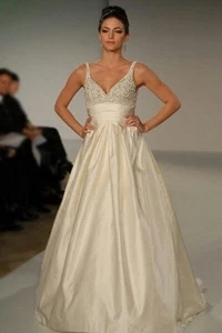 Priscilla Of Boston Wedding Dress 4507, Rhinestone and Pearl - Picture 1 of 1