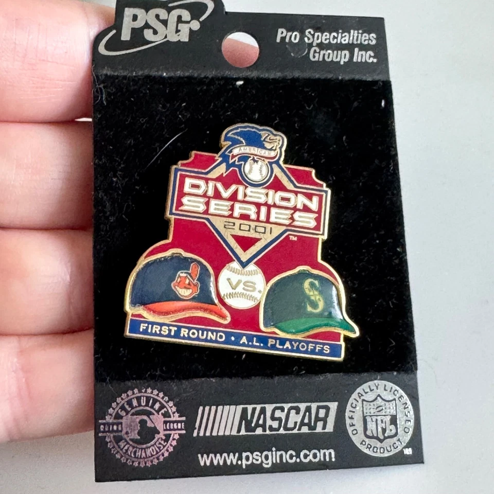 2001 AL Division Series Pin – Indians vs Mariners MLB Playoffs Badge - Image 1 of 4