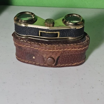 Vintage Japan Stellar DeLuxe Opera Glasses 2.5X Coated with Case - Image 1 of 4