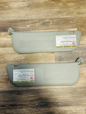 Ford E-Series Econoline E250 E350 1997-2019 par de parasol vinilo gris A29 Foto 1 de 4