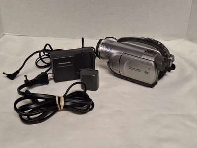 Panasonic VDR-D210 DVD Camcorder - Image 1 of 4