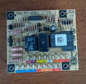 Goodman Defrost Circuit Control Board PCBDM160 - Picture 1 of 2