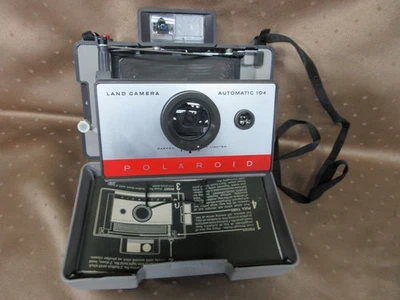 Vintage Polaroid Automatic 104 Gray Electronic Shutter Land Instant Camera - Photo 1/4