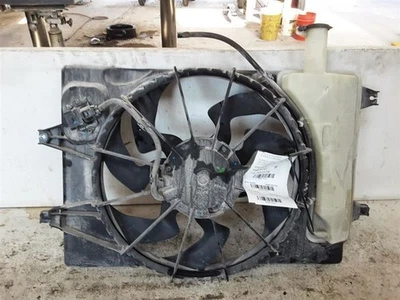 Вентилятор двигателя радиатора в сборе 2,0 л хэтчбек для Hyundai Elantra 2018–2020 годов - Изображение 1 из 4