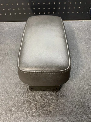 Hummer H3 2006-2010 consola central tapa reposabrazos OEM negro con bisagra Foto 1 de 4