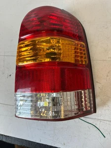 2001-2007 FORD ESCAPE Tail Light Assembly PASSENGER SIDE - Picture 1 of 2