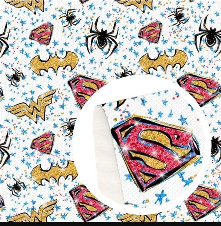 SÁBANA DE CUERO SINTÉTICO SUPERMAN 8" X 12" 1128984 Superhéroe Araña TEXTURA LITCHI Foto 1 de 1