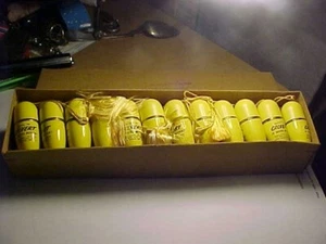 RARE 24) Vintage Calvert Whiskey Emergency Sewing Kits With Needle GERMANY - Picture 1 of 5