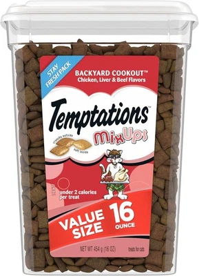 Golosinas crujientes y suaves para gatos Temptations MixUps para patio trasero sabor cocina, 16 oz. Foto 1 de 2
