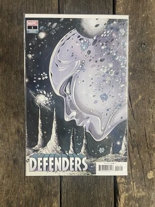 DEFENSORES #1 VARIANTE: CASI NUEVO: MARVEL: 2021 - Imagen 1 de 1