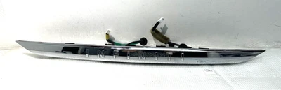 Infiniti Q50 2018 2019 OEM tapa de maletero panel moldeado cromado con cámara 84810 6HH1B Foto 1 de 4