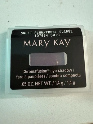 NEW MARY KAY " SWEET PLUM " Mineral Eye Color Shadow ~Discontinued - Image 1 of 2