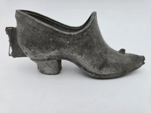 Vintage Zinn Schokolade Eis Butter Süßigkeiten Form Schuh Beschreibung lesen - Bild 1 von 10