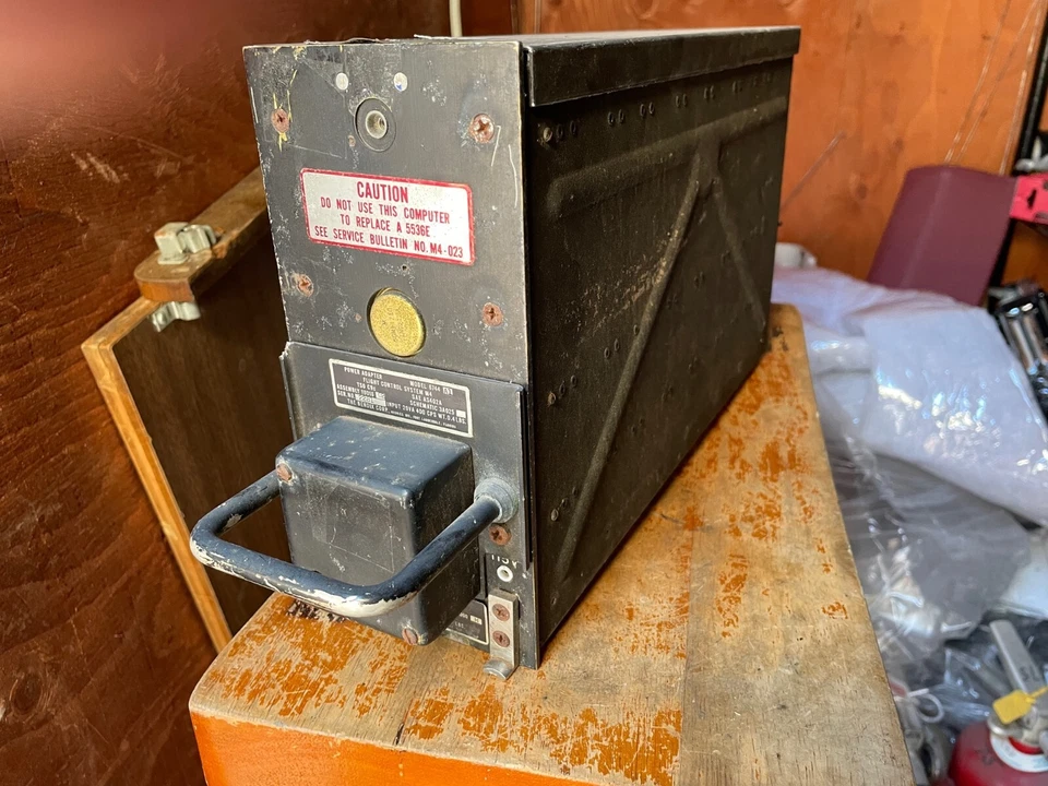 Model 5536 E2 Autopilot Computer Amplifier Cessna - Image 1 of 1