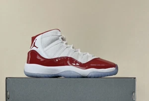 Nike Air Jordan 11 Cherry White Varsity Red Black GS 378038-116 Größe 5,5Y - Bild 1 von 7