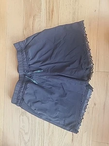 Ivivva By Lululemon Play Away Shorts Black Girls Size 12 - Picture 1 of 4