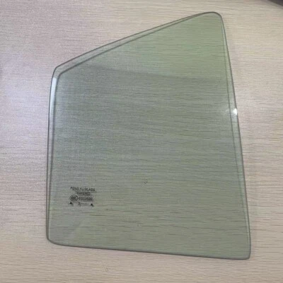 Vidrio de ventana de ventilación trasera derecha/pasajero para Hyundai Accent 2006-2011 sedán de 4 puertas Foto 1 de 2