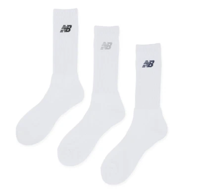 Calcetines New Balance 3P de longitud regular blancos Foto 1 de 4
