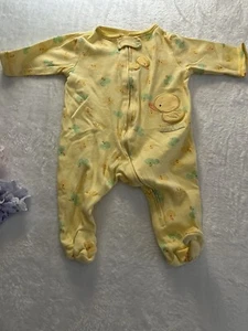 Baby Girls Little Carters Duck Footed Sleeper Size 3 Months EUC - Picture 1 of 4