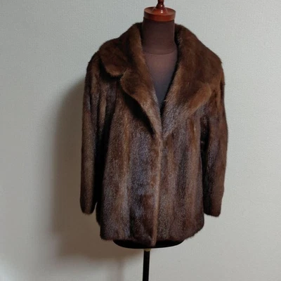 Abrigo de piel SAGA FURS ROYAL talla L, excelente estado Foto 1 de 4