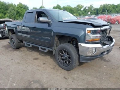 (LOCAL PICKUP ONLY) Passenger Front Door Classic Style Limited Fits 14-19 SIERRA - Image 1 of 4