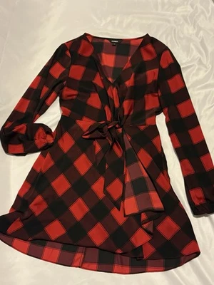 短袖绑带裙 — 第 1/4 张图片