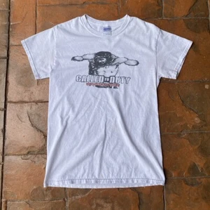Camiseta pequeña vintage Y2K Jesus Call of Duty Parody Called To Duty - Imagen 1 de 11