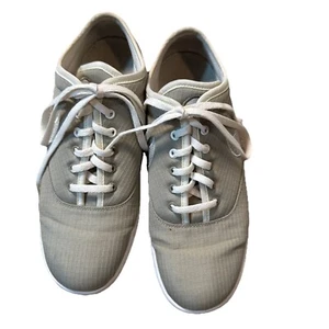 Nike Air Shoes Womens 7 Isis Athletic Sneakers Stone Tan Canvas 407502-200 - Picture 1 of 6