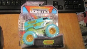 NEW HOT WHEELS MONSTER JAM "THE MYSTERY MACHINE" SCOOBY DOO VAN with POSTER MOC - Picture 1 of 4