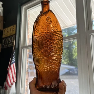 Antiker Doktor Fisch's Bitter W.H. WARE 1866 Figurale Glasflasche Bernstein Wie Ist - Bild 1 von 17