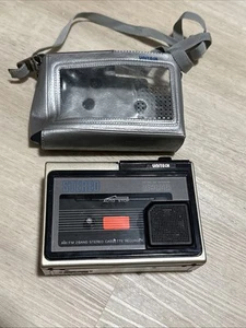 Unitech Mini R-1008AF CASSETTE TAPE RECORDER AM FM 2 BAND STEREO Speaker RARE - Picture 1 of 11