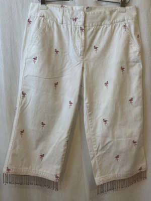 J. Crew Favorite Fit Cropped Pants Embroidered Pink Flamingo's Women's Size 14 - Image 1 of 4