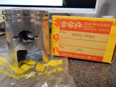 Nuevo de Lote Antiguo Suzuki Piston 1973 1974 GT250 1969 1970 1971 T250 Hustler 2110-18401 Foto 1 de 4