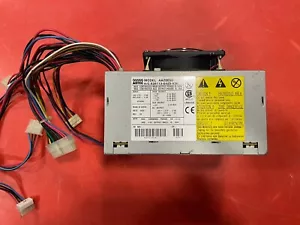 NETZTEIL FUJITSU S26113-E425-V30 145W AA20650 - Foto 1 di 3