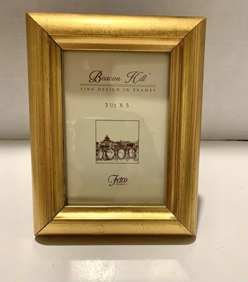  Marco de foto de madera dorada (3,5”x5”) 6,5”x5”x1” Beacon Hill Fetco Int Inc Foto 1 de 4