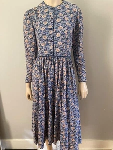 Vintage Laura Ashley Dress 10 Cottage core Floral Prairie Pioneer Modest Dress - Picture 1 of 8