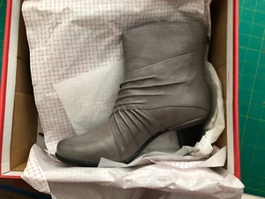 NUEVO STOCK ANTIGUO Mujer Talla 9M Cobb Hill Gris - Imagen 1 de 4