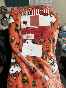 New Hello Kitty & Friends 60 x 70 Gray Plush Throw Blanket New With Tag - Picture 1 of 1