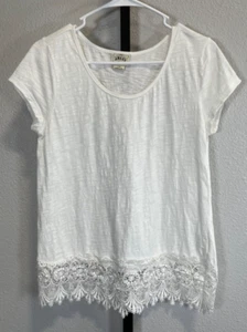 Ariat Womens White T-Shirt Scoop Neck Lace Trim Bottom Size L - Picture 1 of 9