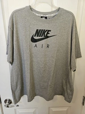 耐克 Air 女式灰色短袖 T 恤,带黑色标志,2XL — 第 1/4 张图片