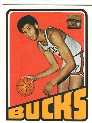 2001 TOPPS ПЕРЕПЕЧАТКА - КАРИМ АБДУЛ-ДЖАББЕР - MILWAUKEE БАКСЫ - # 4 ИЗ 13 ВСТАВКИ - Изображение 1 из 2