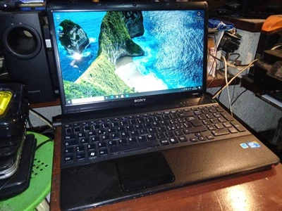 💻 Sony VAIO PCG-71311M – Intel i3 / 4GB RAM / 300GB HDD – Buono Stato - Immagine 1 di 4